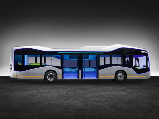  Mercedes презентовал «автобус будущего» 