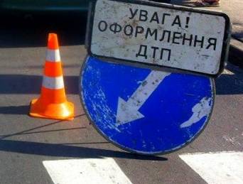 Четыре человека погибли в ДТП с микроавтобусом в Винницкой области