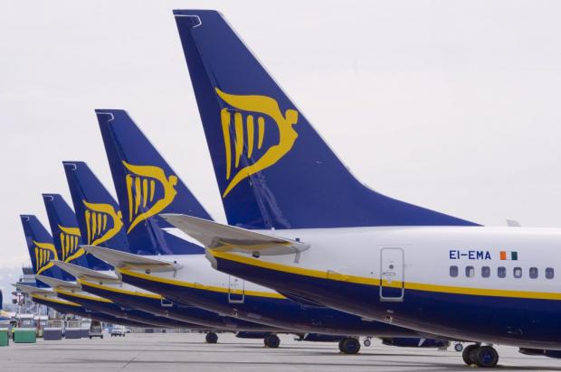 Лоукостер Ryanair отменил выход на украинский авиарынок