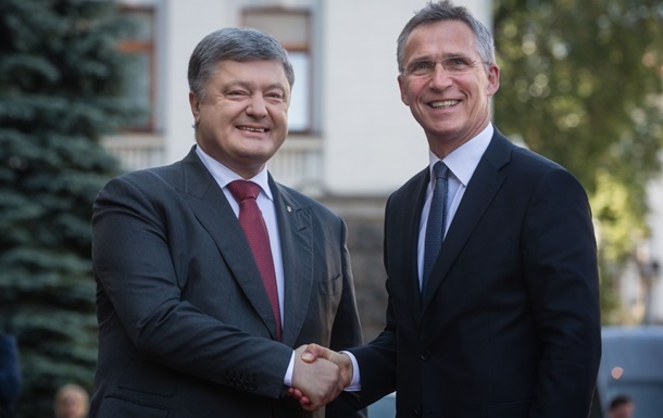 Киев потратил два миллиона на приезд главы НАТО