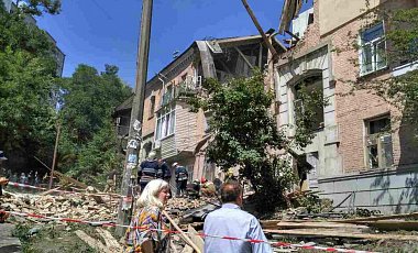 Квартиранты разбитого в Киеве дома не получили поддержка от КГГА - СМИ