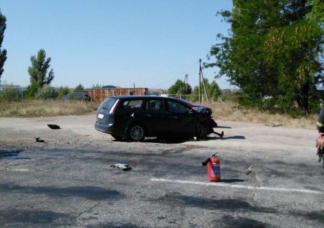 В ДТП на крымской трассе погиб пассажир ВАЗа, двое потерпевших [фото]