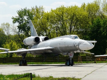 Tu-22 KD Walk Around