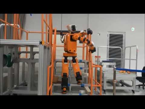 #видео | Honda научила робота-спасателя вздыматься по лестницам