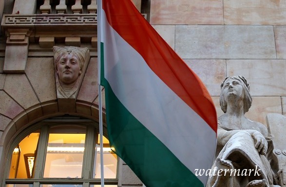 Венгрия с нынешнего дня сменила заглавие "уполномоченного по Закарпатью"