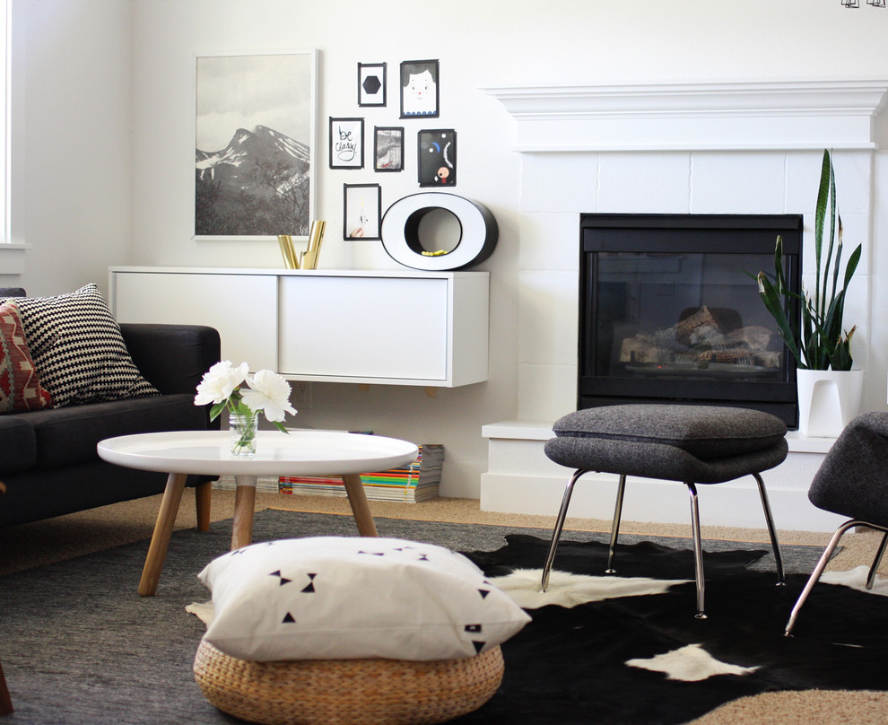 Стильный дизайн интерьера элегантных апартаментов в чёрно-белой гамме