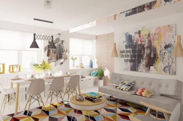 Жизнерадостная феерия красок – стильный интерьер четырёхкомнатной квартиры площадью 72 кв. м