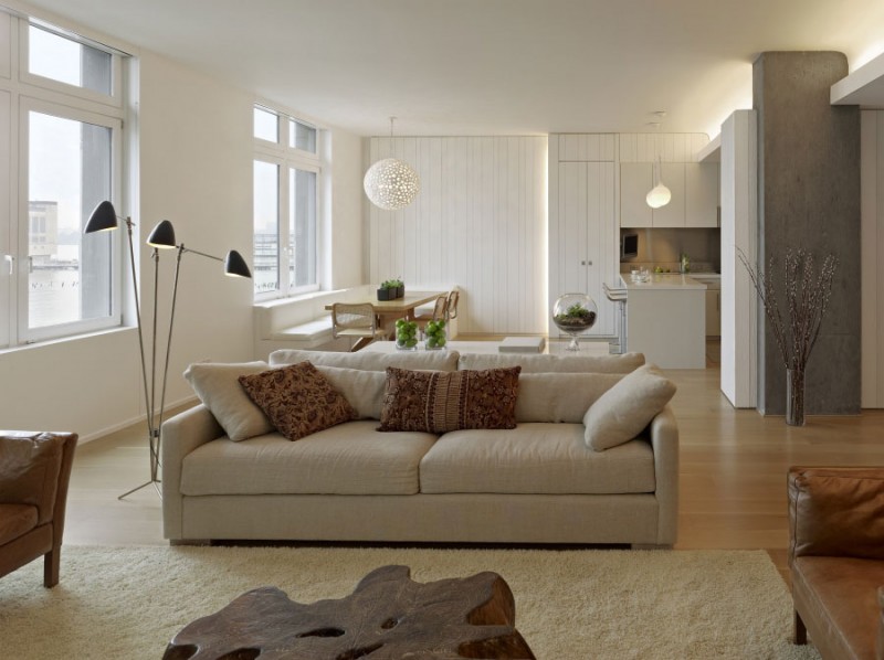 Сдержанный интерьер лофт-квартиры с элементами скандинавского стиля от robert young architecture #038; interiors, нью-йорк, сша