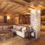 Интерьер деревянного дома — фото