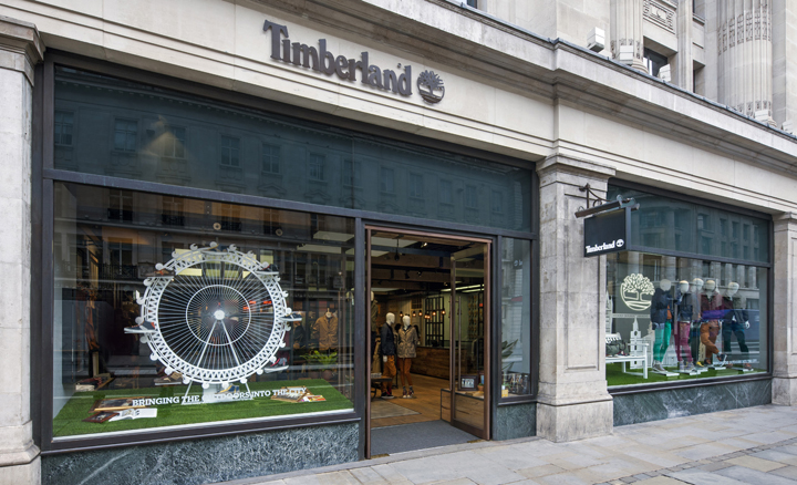 Стильные интерьеры магазинов: новый брендовый магазин одежды timberland от dalziel #038; pow, великобритания