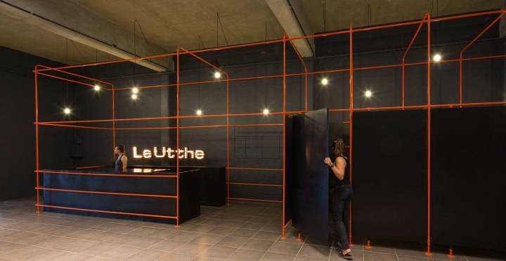 Индустриальный дизайн магазина orange machine le utthe