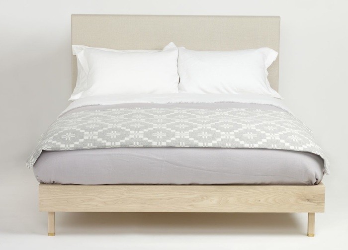 Новая линия мебели для спальни от дизайнерского бренда another country