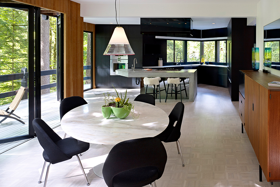 Домашний уют строгих линий – комфорт особняка от skylab architecture, портленд, штат орегон, сша